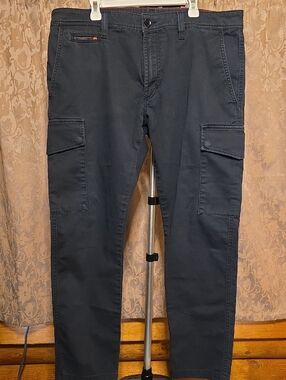 Men's Black Cargo Pants with Utility Pockets